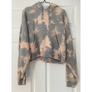 Aritzia Gray and Cream Tie-Dye Hoodie